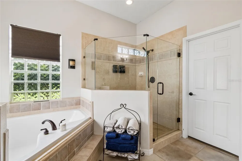 114 GLEN ABBEY LANE Debary, FL 32713