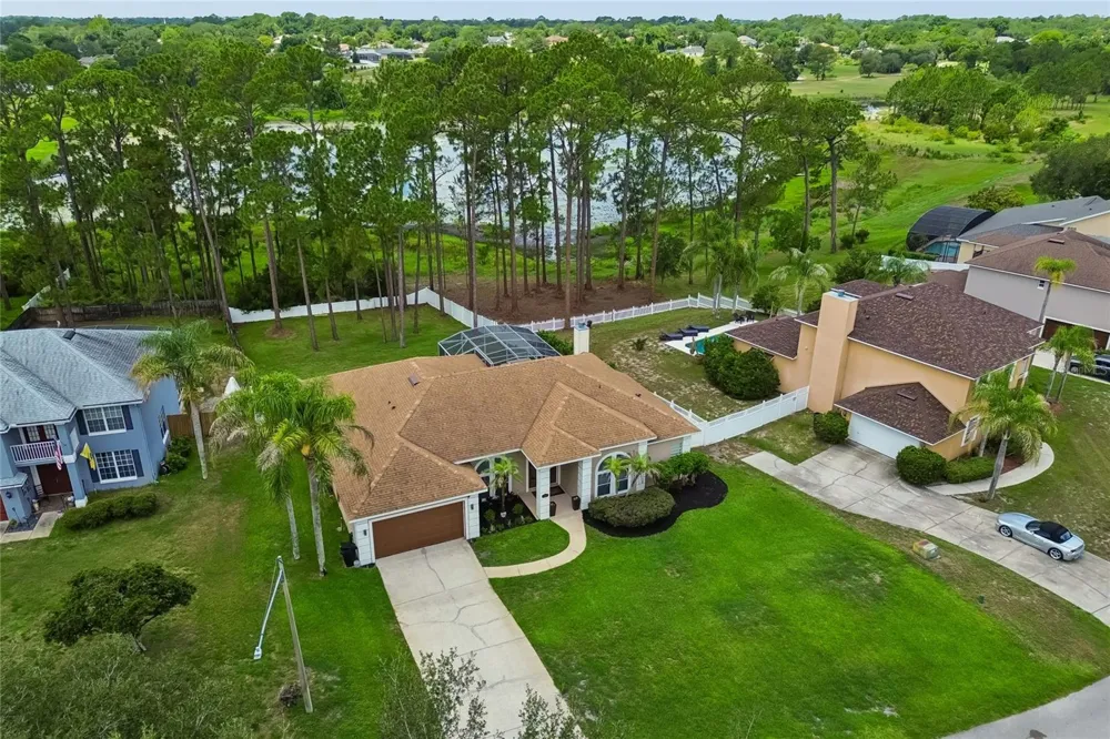 114 GLEN ABBEY LANE Debary, FL 32713