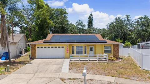 6325 SE SARAH LANE