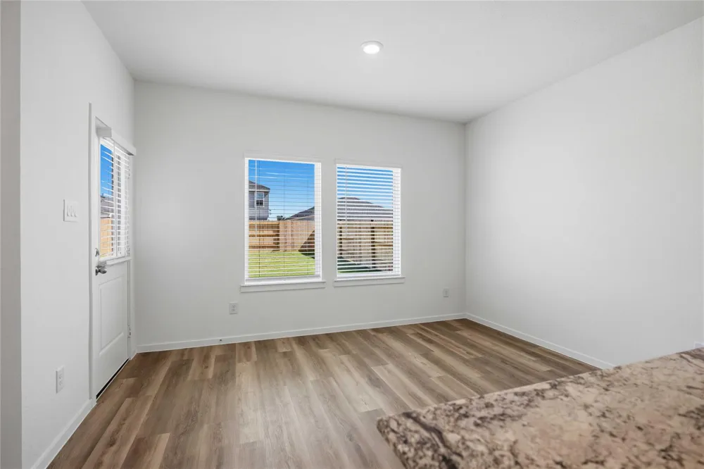 5114 Greengrass Willow Way Houston, TX 77048