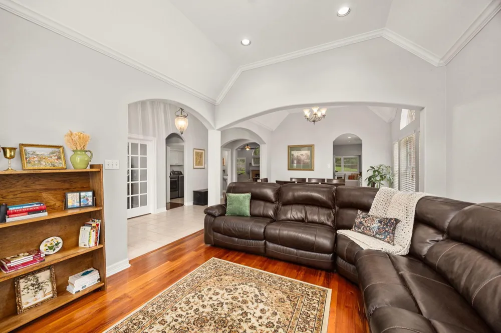 5210 Weston Drive Weston Lakes, TX 77441