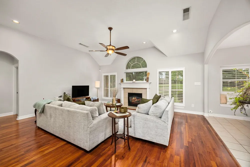 5210 Weston Drive Weston Lakes, TX 77441