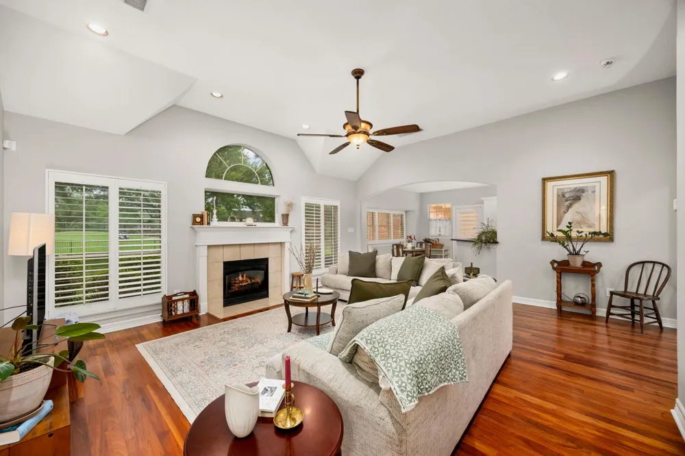 5210 Weston Drive Weston Lakes, TX 77441