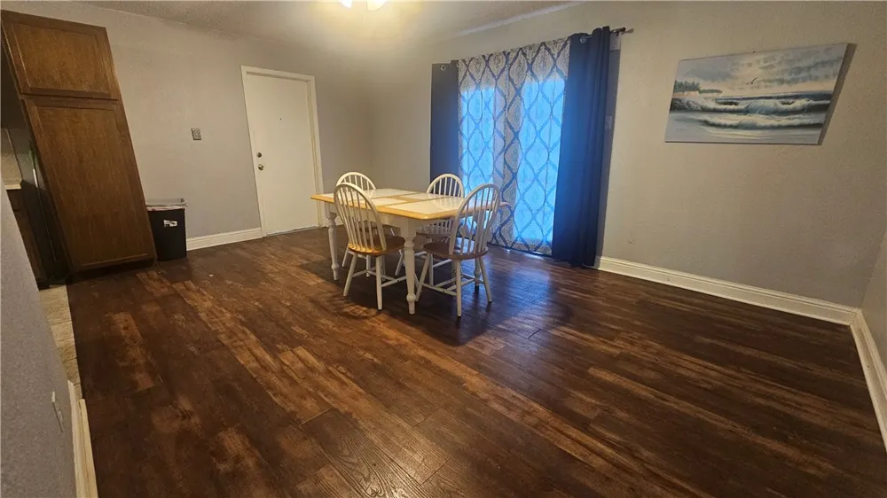 2124 Westwind Circle Ingleside, TX 78362