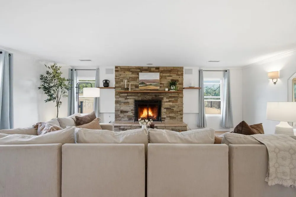 11248 Calle Oro Verde Valley Center, CA 92082