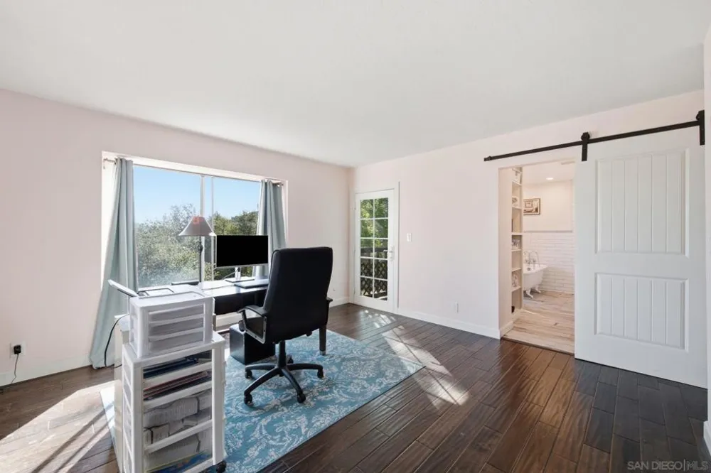 11248 Calle Oro Verde Valley Center, CA 92082