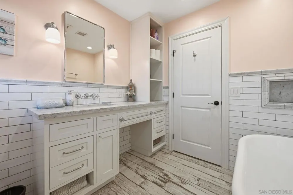 11248 Calle Oro Verde Valley Center, CA 92082