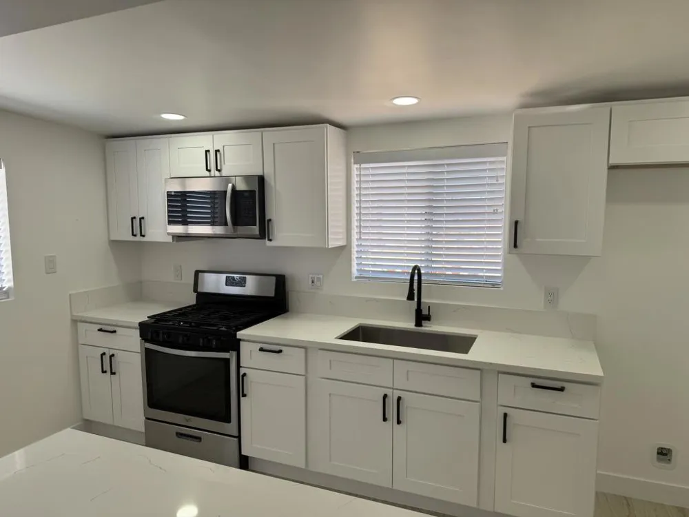 788 Cambria Avenue Landers, CA 92285
