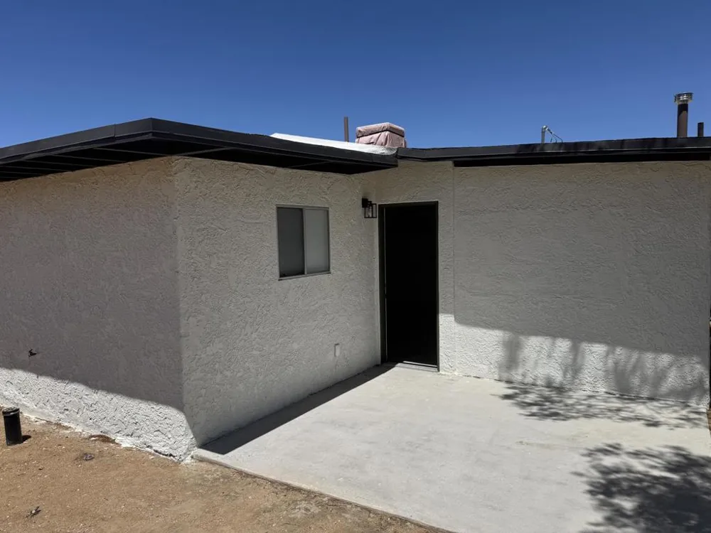 788 Cambria Avenue Landers, CA 92285