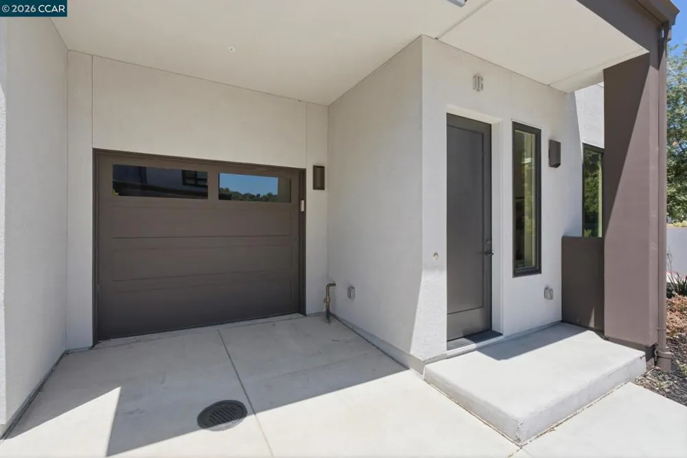 90 Woodbury Highlands Pl #16 Lafayette, CA 94549
