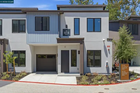 90 Woodbury Highlands Pl #16