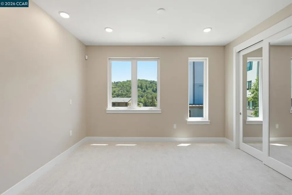 90 Woodbury Highlands Pl #16 Lafayette, CA 94549