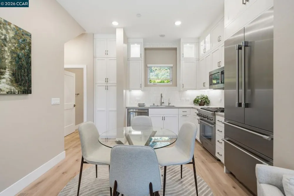 90 Woodbury Highlands Pl #16 Lafayette, CA 94549