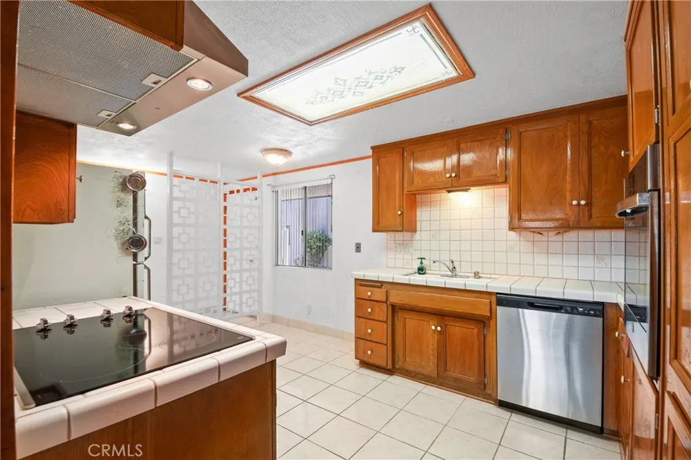 2940 W Carson #121 Torrance, CA 90503