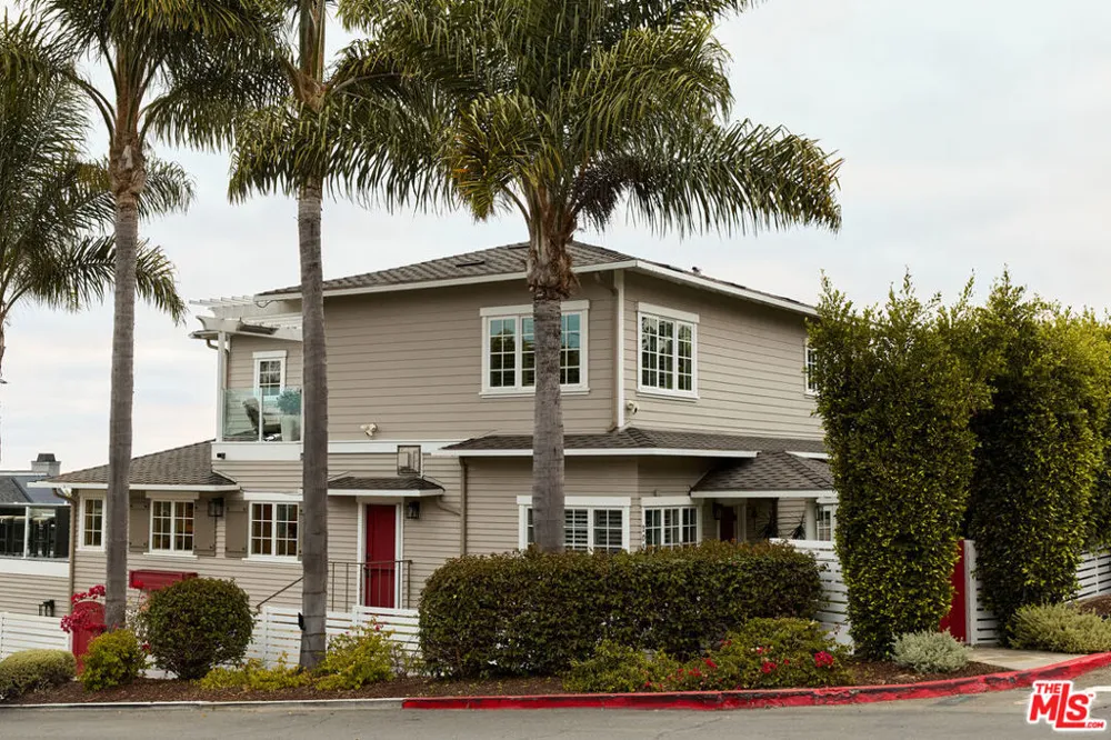 2088 Edinburg Avenue Cardiff by the Sea, CA 92007
