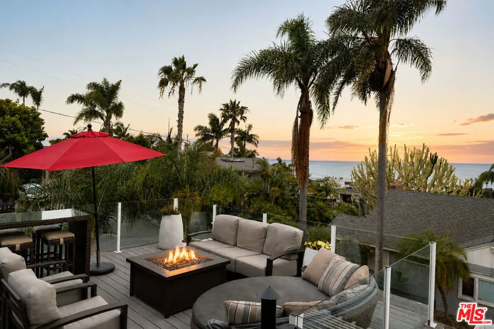 2088 Edinburg Avenue Cardiff by the Sea, CA 92007