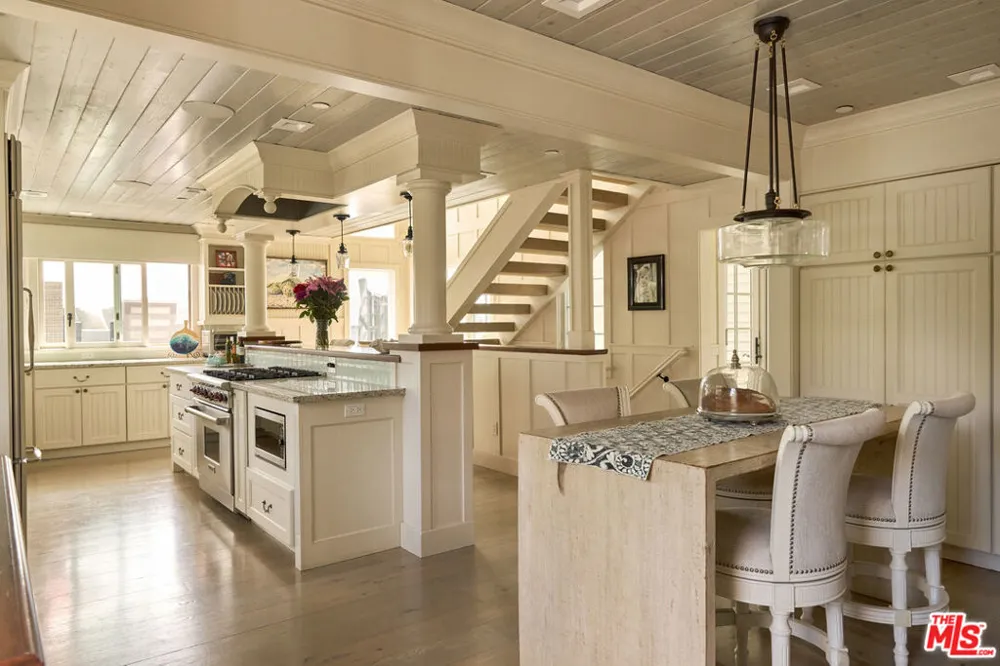 2088 Edinburg Avenue Cardiff by the Sea, CA 92007