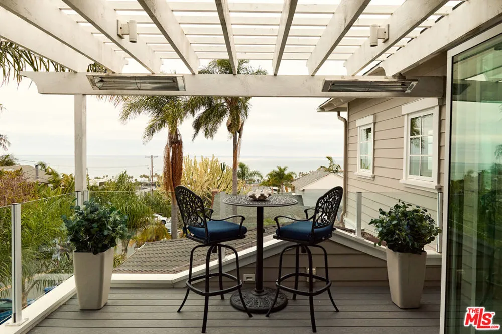 2088 Edinburg Avenue Cardiff by the Sea, CA 92007