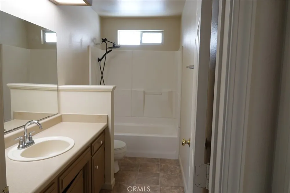 7950 Blue Moon Road Paso Robles, CA 93446