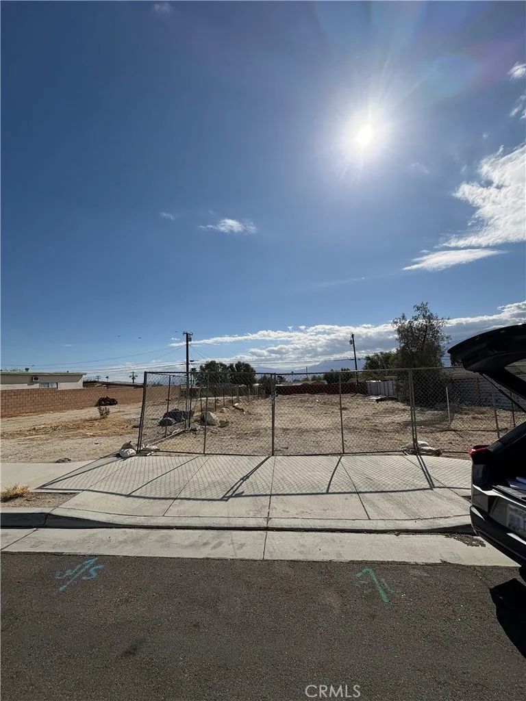 66191 second Desert Hot Springs, CA 92240
