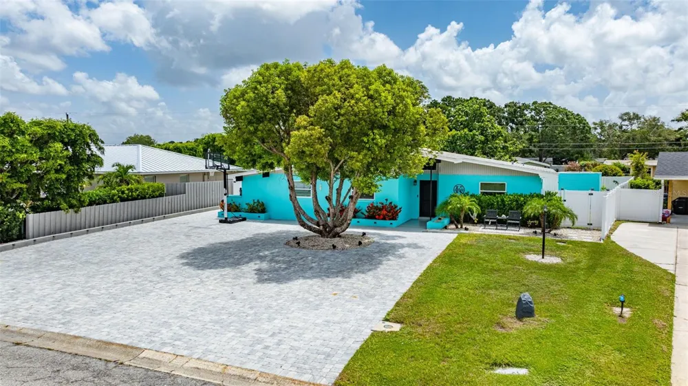 3407 29TH STREET W Bradenton, FL 34205