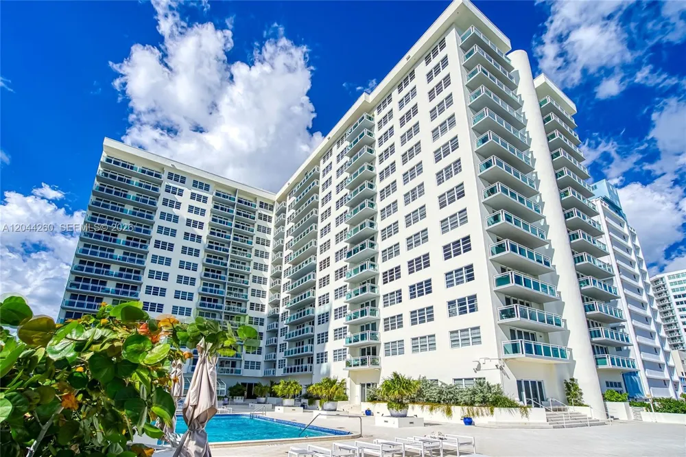 6917 Collins Ave #1012 Miami Beach, FL 33141