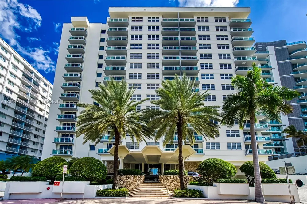 6917 Collins Ave #1012 Miami Beach, FL 33141