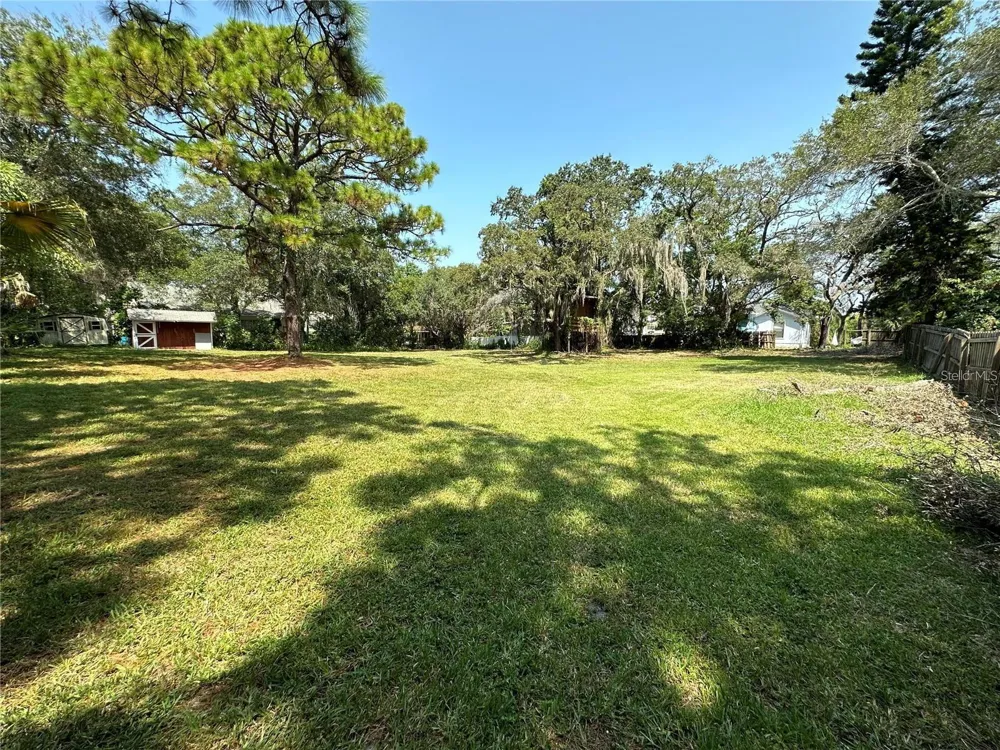 0 PENNSYLVANIA AVENUE Palm Harbor, FL 34683
