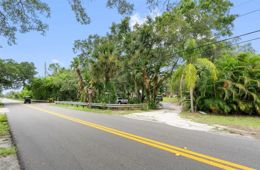 0 PENNSYLVANIA AVENUE Palm Harbor, FL 34683