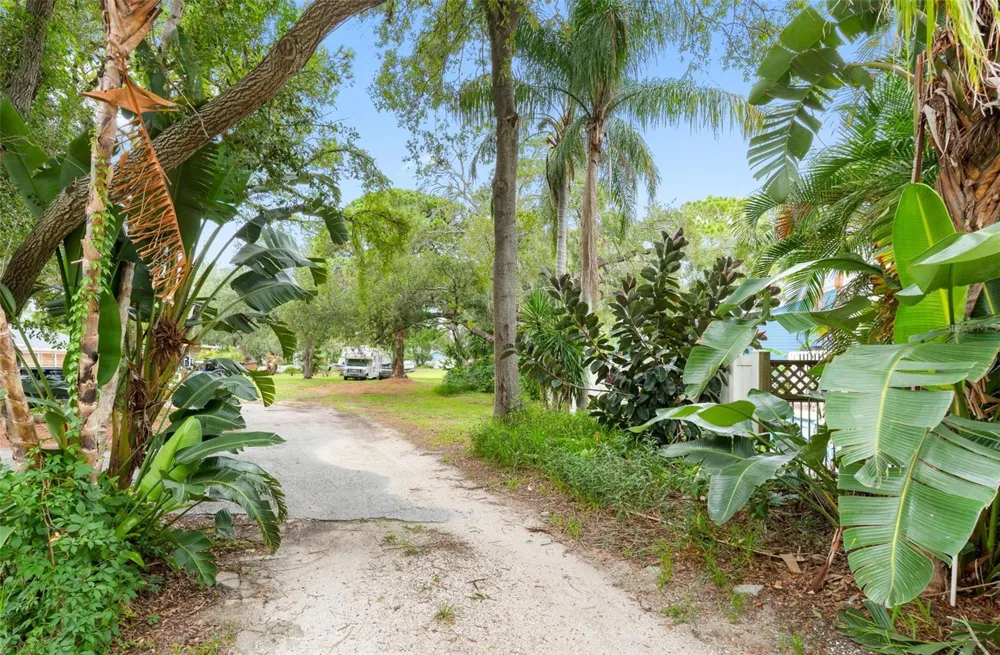 0 PENNSYLVANIA AVENUE Palm Harbor, FL 34683