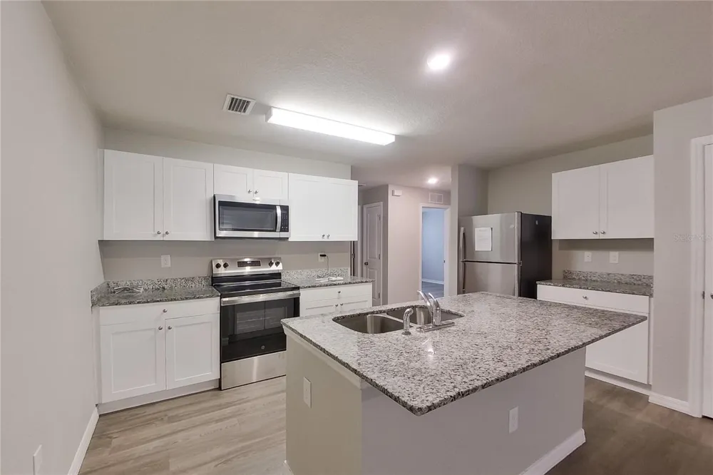18310 GIBRALTAR LANE Lehigh Acres, FL 33936