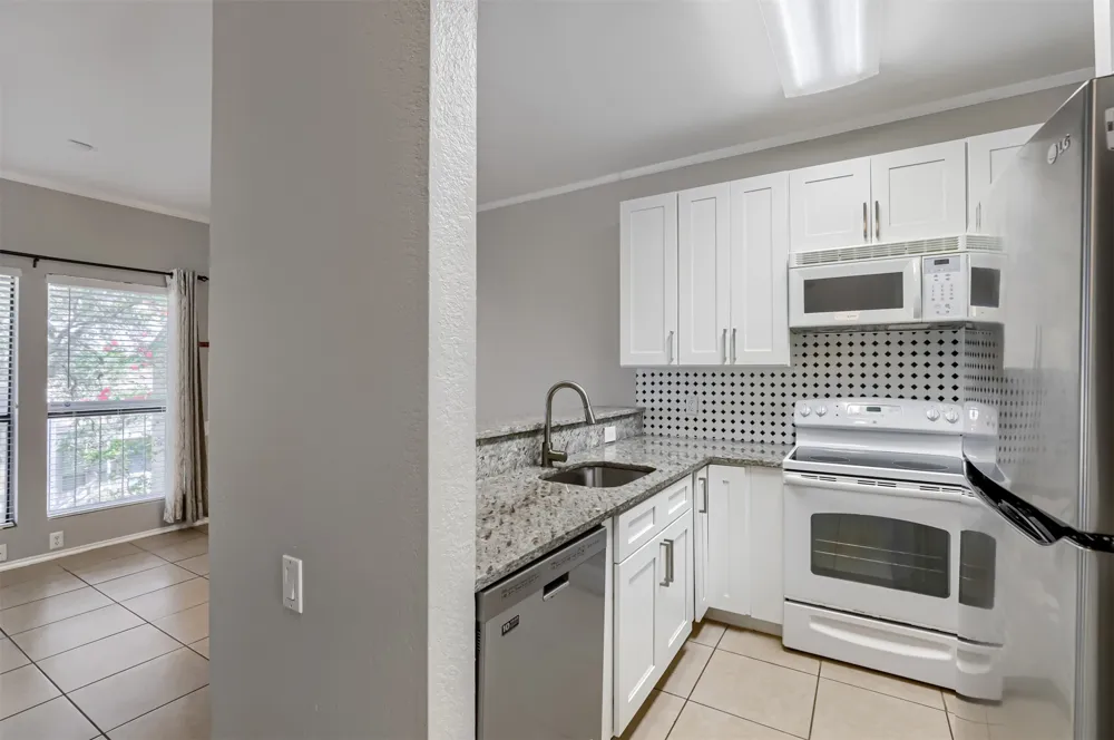 802 S 1st Street #206 Austin, TX 78704