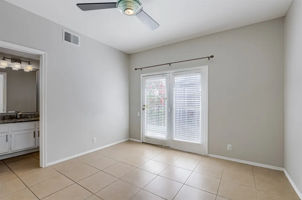 802 S 1st Street #206 Austin, TX 78704