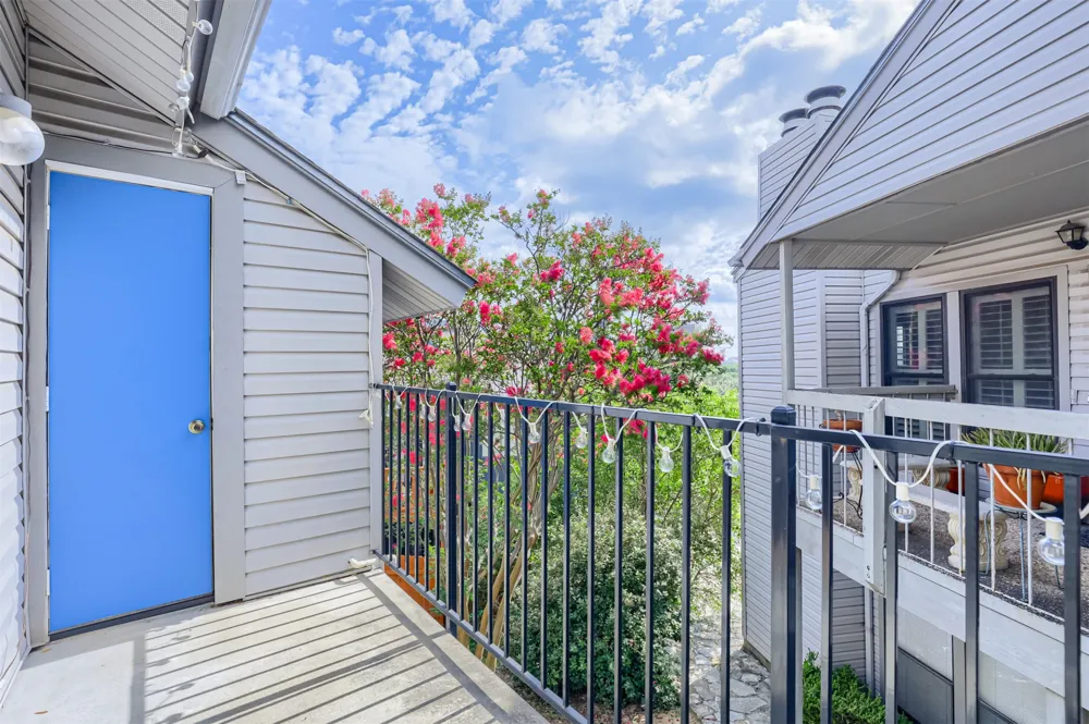 802 S 1st Street #206 Austin, TX 78704