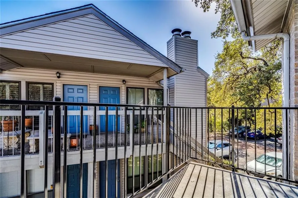 802 S 1st Street #206 Austin, TX 78704