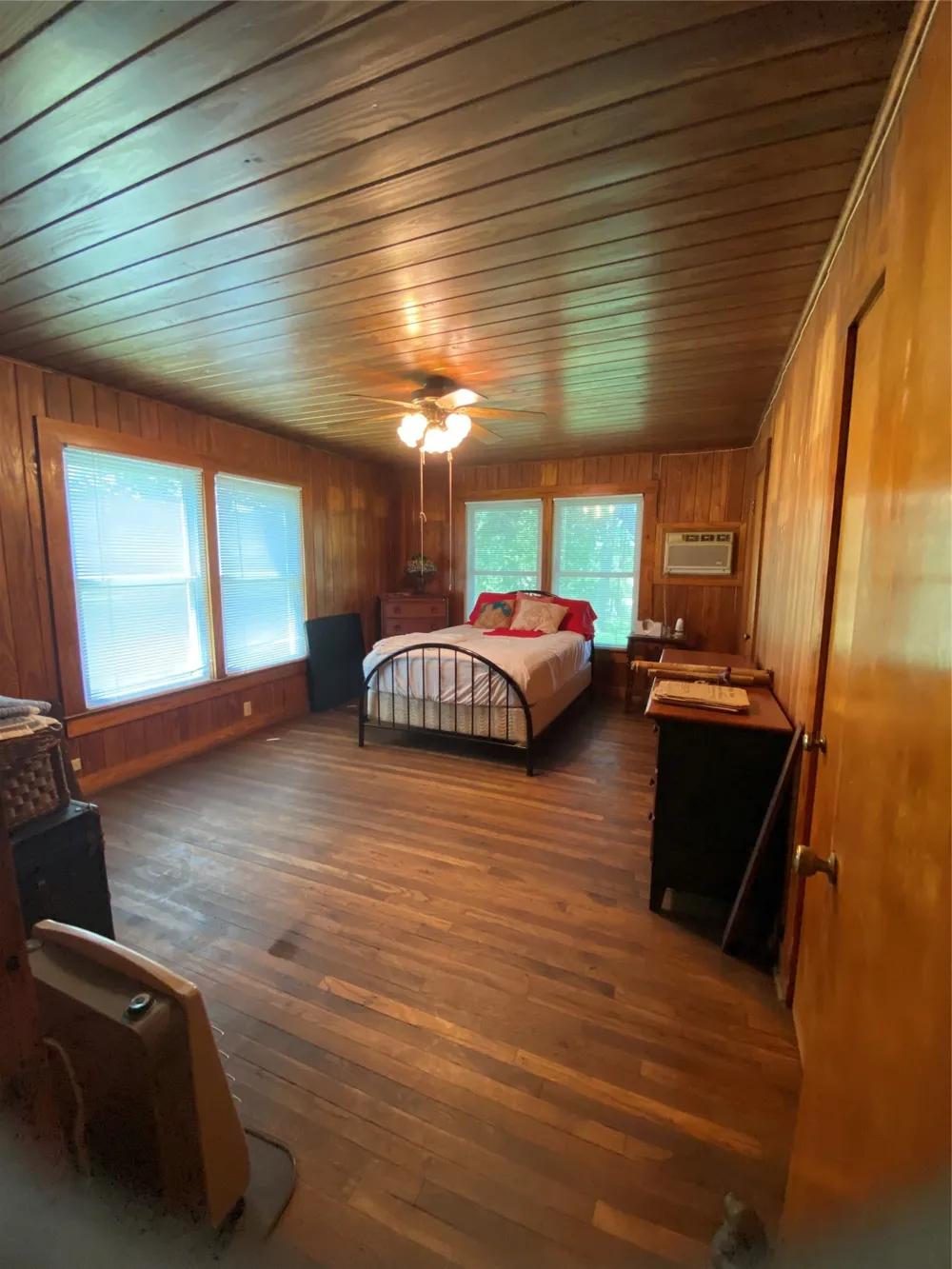 516 S Mckinney Street Mexia, TX 76667