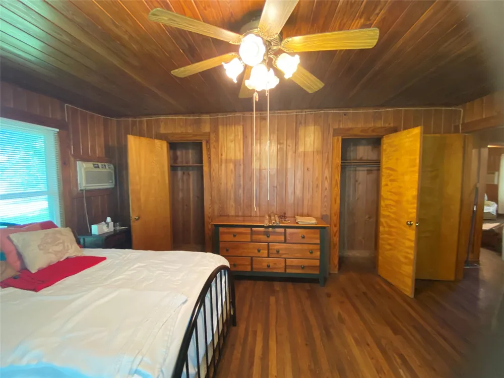 516 S Mckinney Street Mexia, TX 76667