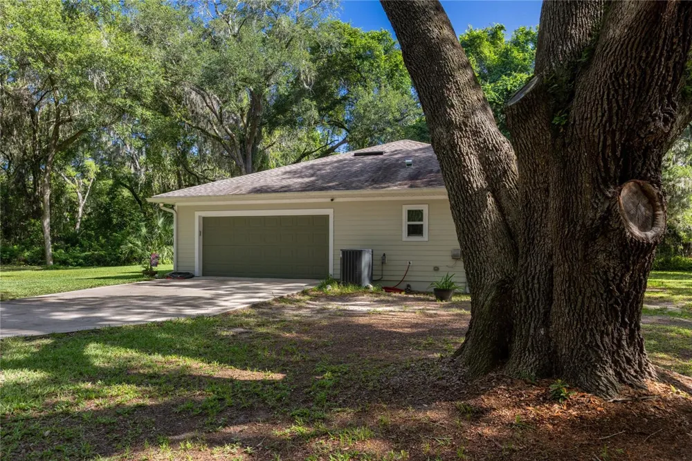 7517 NE 221ST STREET Melrose, FL 32666