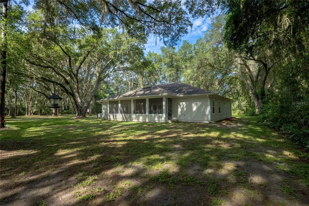 7517 NE 221ST STREET Melrose, FL 32666