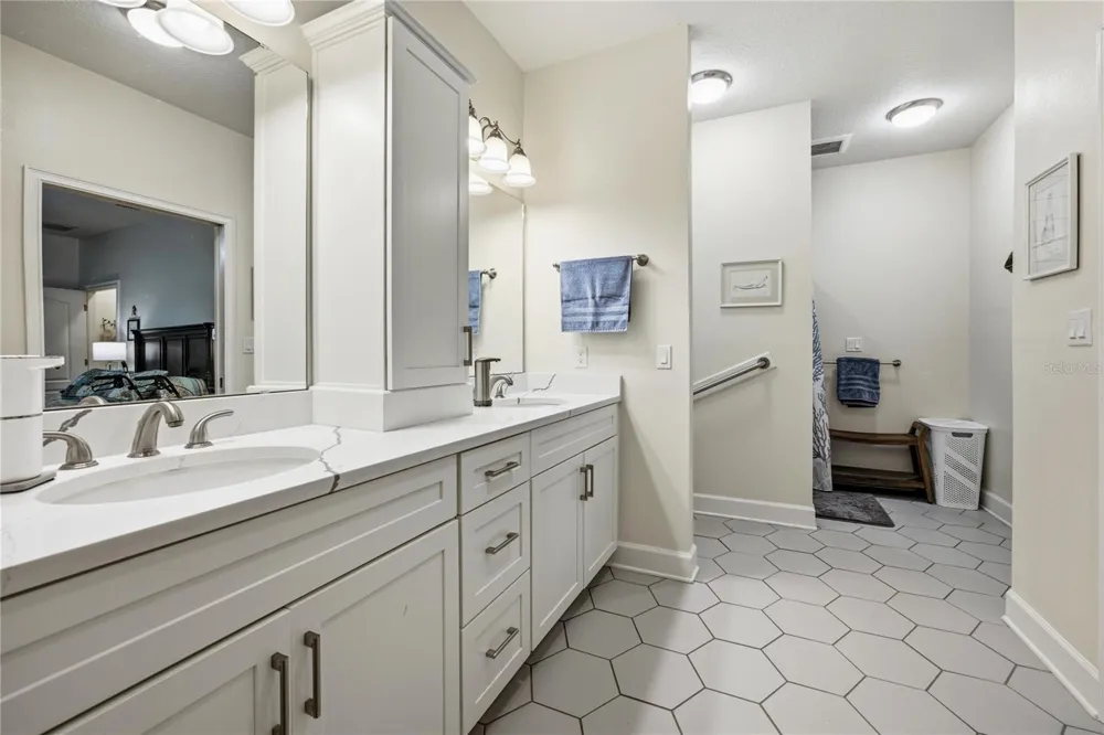 7517 NE 221ST STREET Melrose, FL 32666
