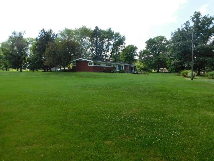 26150 Barbados Road Farmington, MI 48335