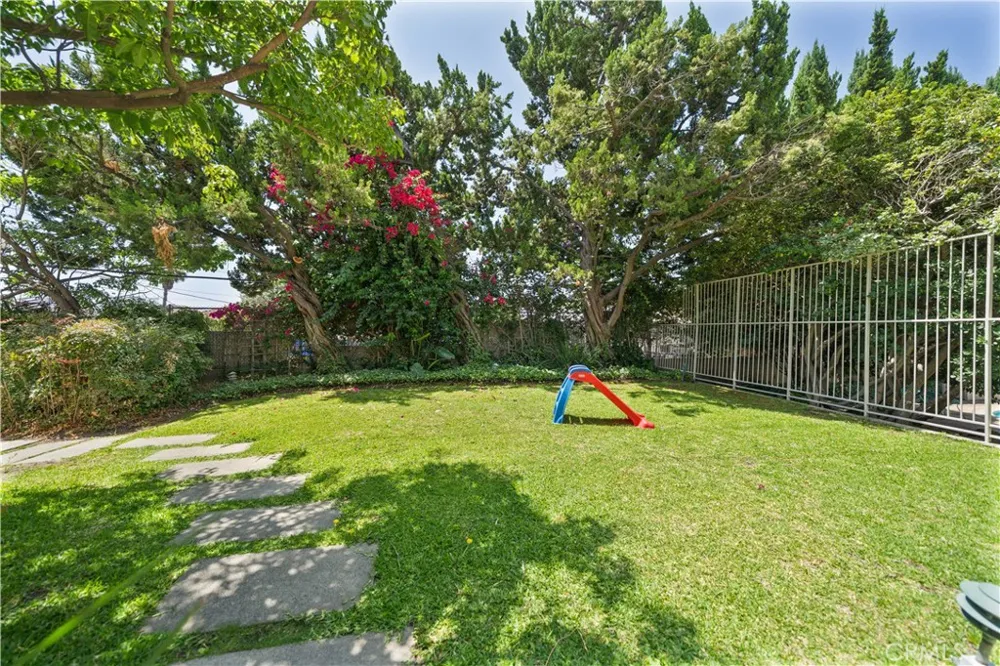 1200 W Huntington #20 Arcadia, CA 91007