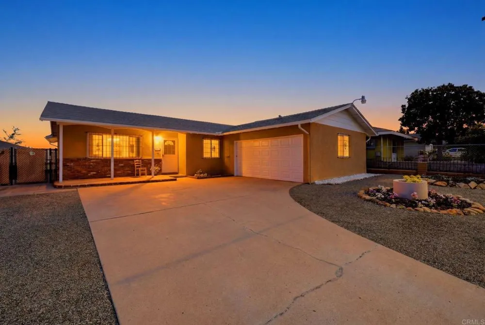 2121 E 4Th Street National City, CA 91950