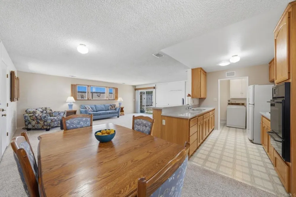 2121 E 4Th Street National City, CA 91950