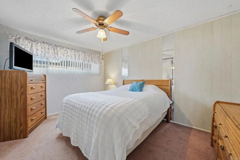 2121 E 4Th Street National City, CA 91950