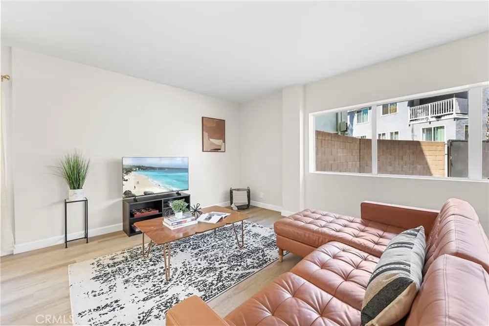1323 Spurgeon #2 Santa Ana, CA 92701