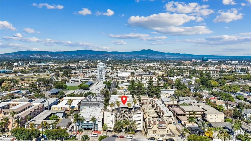 1323 Spurgeon #2 Santa Ana, CA 92701