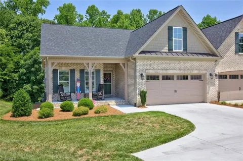 1201 Plantation Village Drive