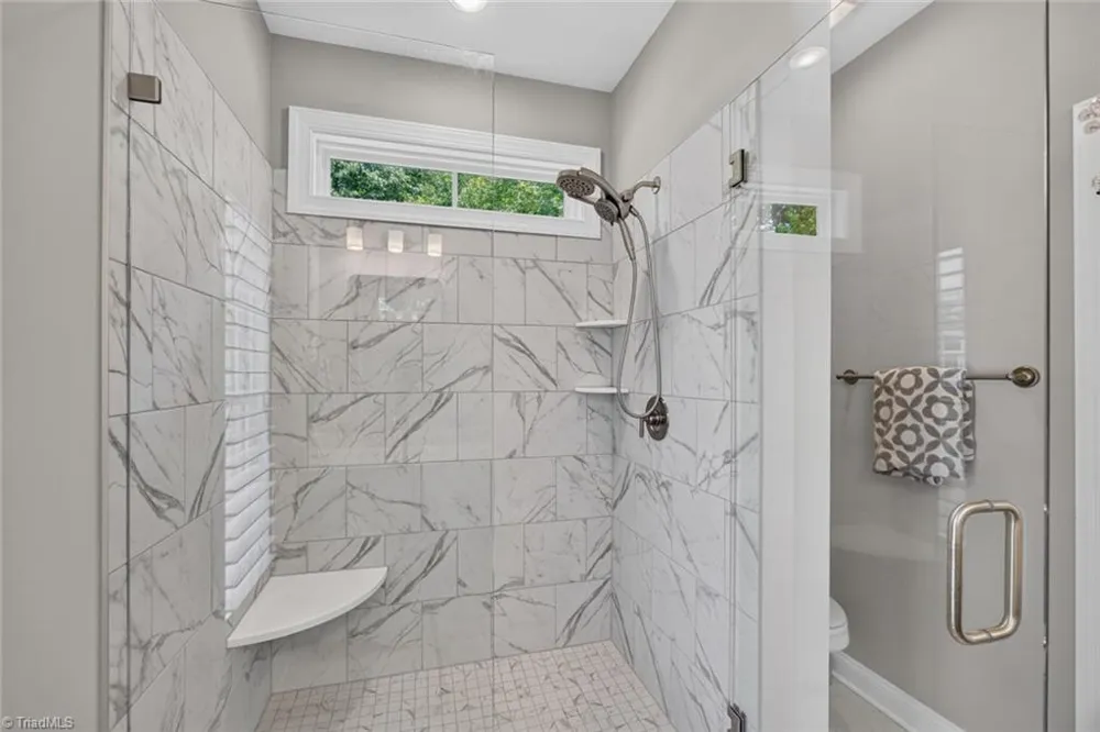 1201 Plantation Village Drive Clemmons, NC 27012