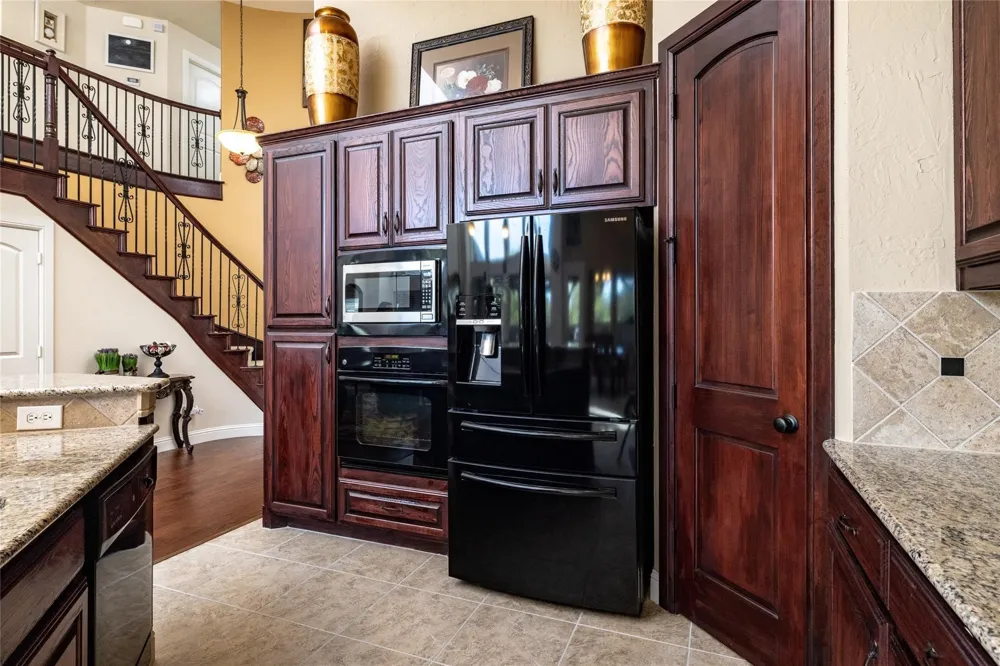 6728 S Fork Drive North Richland Hills, TX 76182